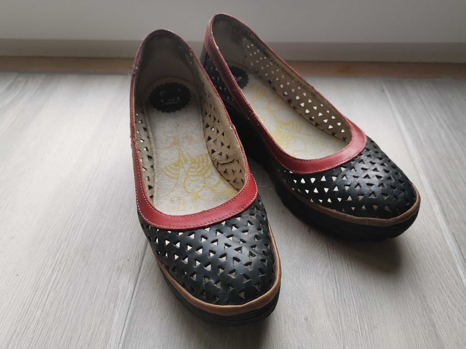 Vendo sapatos mulher pele Fly número 38