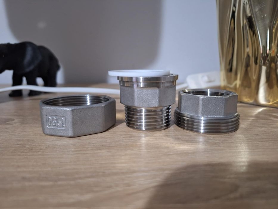 Śrubunek złącze stożkowe