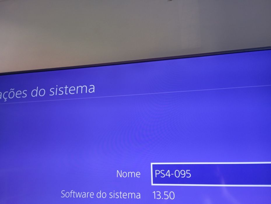 PlayStation 4 edição limitada e jogos