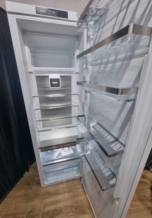 Chłodziarka / Lodówka Miele K 7774 D, DynaCool, LED, PerfectFresh