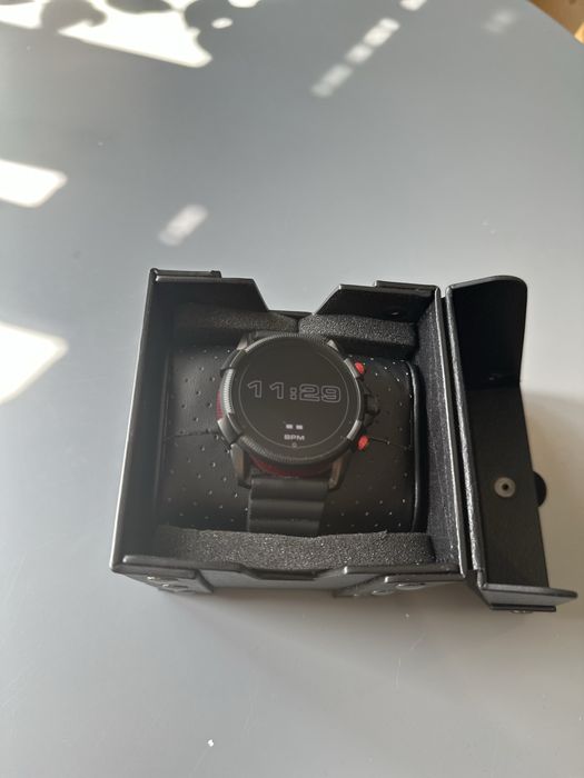 Smartwatch Diesel Full Guard 2.5 DZT2010 – komplet, bardzo dobry stan