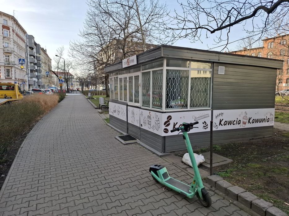 Wynajme pawilon handlowy