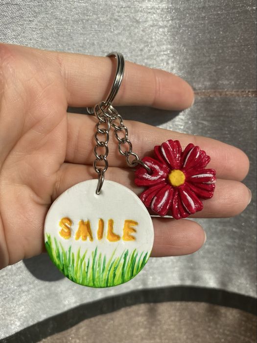 Ręcznie wykonany dwu elementowy brelok kwiat