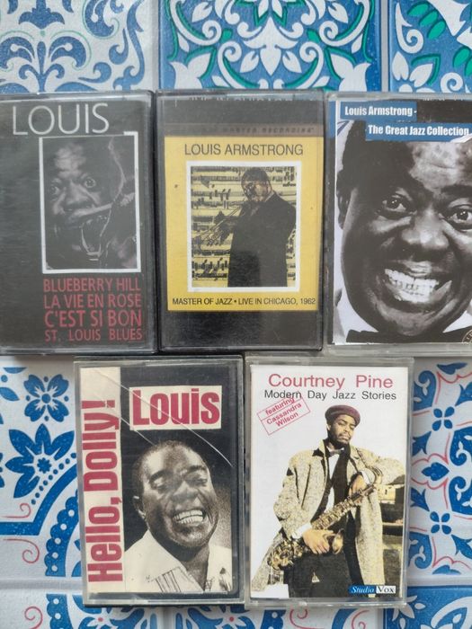 Аудіо касети с записами