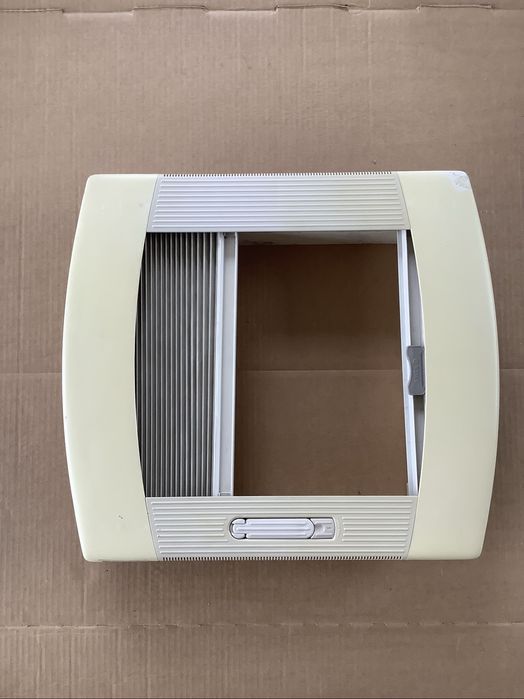 Pokrywa wewnętrzna okna dachowego do przyczepy kempingowej/ kampera