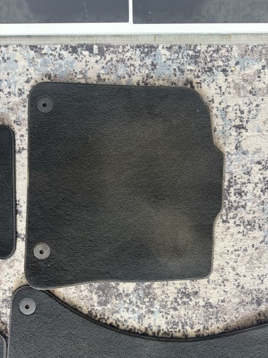 Ворсові коврики Volkswagen Passat Touran w 211