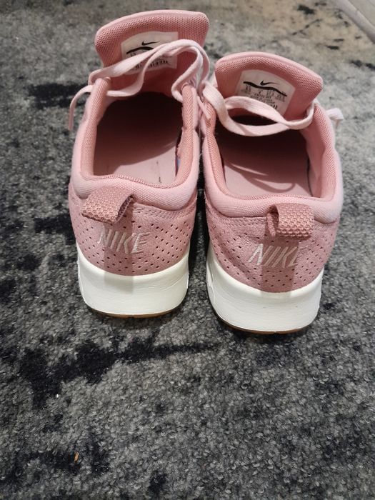 Buty sportowe NIKE jak nowe