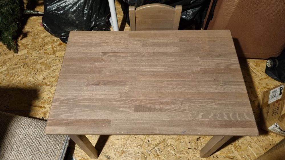 Drewniany stolik i krzesełko z IKEA