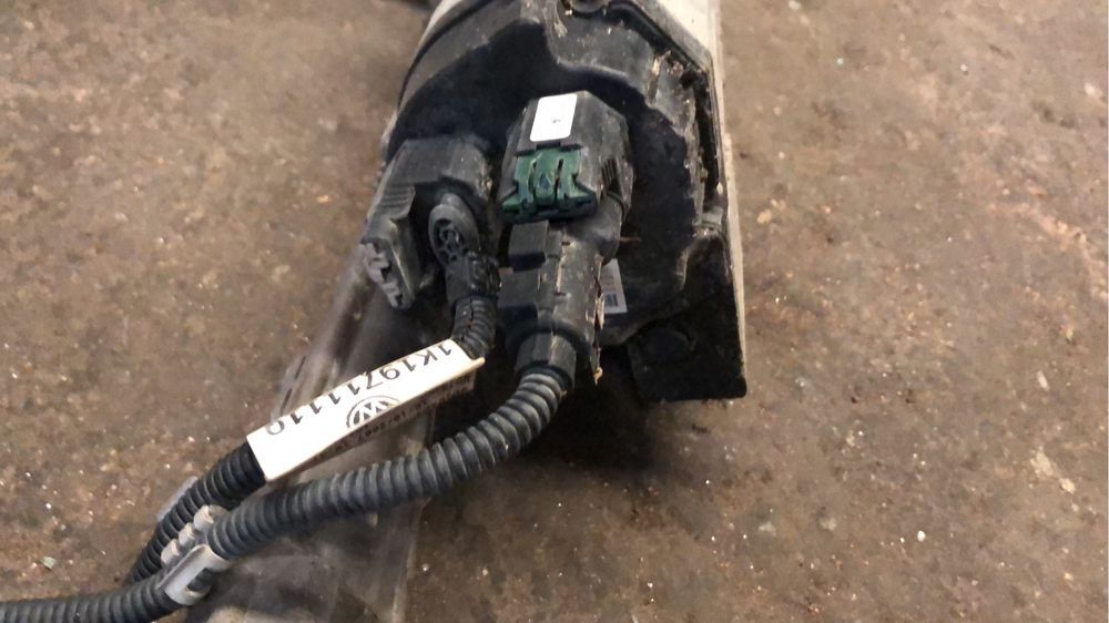 CAIXA DIREÇÃO LEON 1P VW