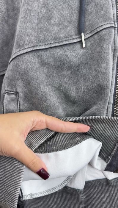 Жіночий костюм варенка