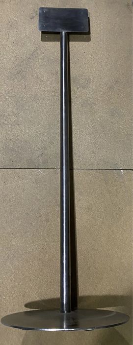 Suporte TV de chão em  Inox