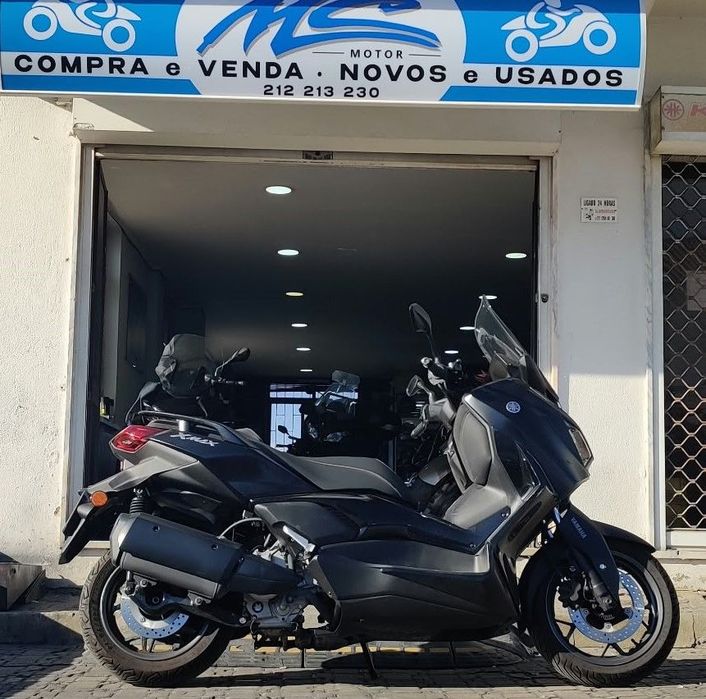 Yamaha X-Max  300 Tech Max (Carta A2)