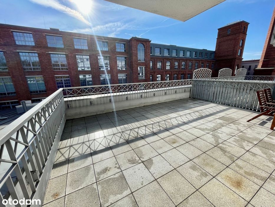 Apartament z największym tarasem w Barciński Park garaż. Bezpośrednio
