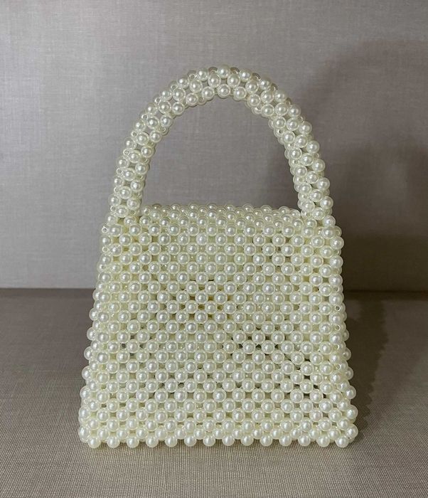 Mini Mala de Mão de Perolas