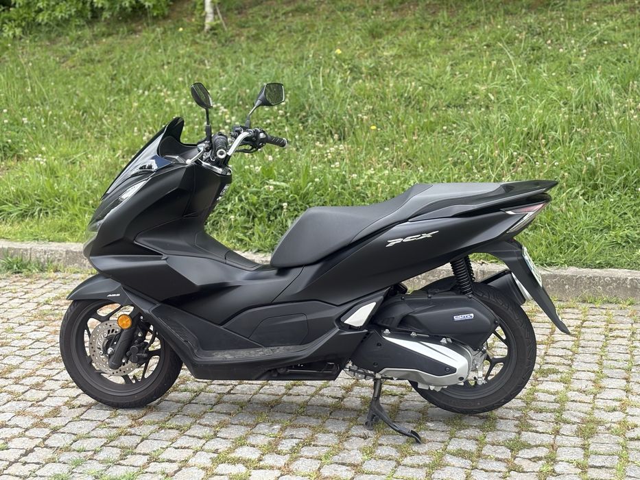 Honda Pcx 125 ( semi nova )