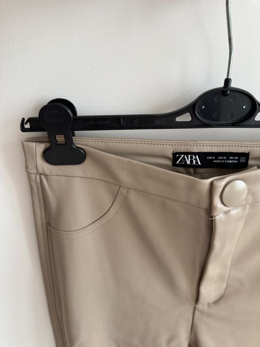 Штани з екошкіри zara