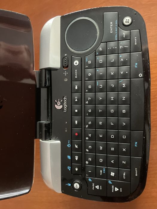 Logitech Wireless Keyboard64737948007937121