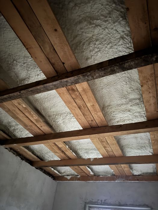 Утеплення пінополіуританом, ППУ, утеплення піною