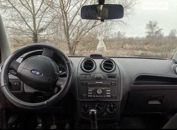 Продам Ford Fiesta