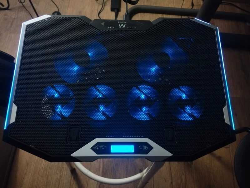 Ventoinhas para portátil com RGB