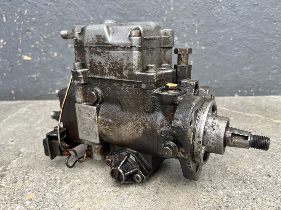 ТНВД топливный насос VW LT Transporter T4 Volvo S70 S80 V70 2.5 TDI