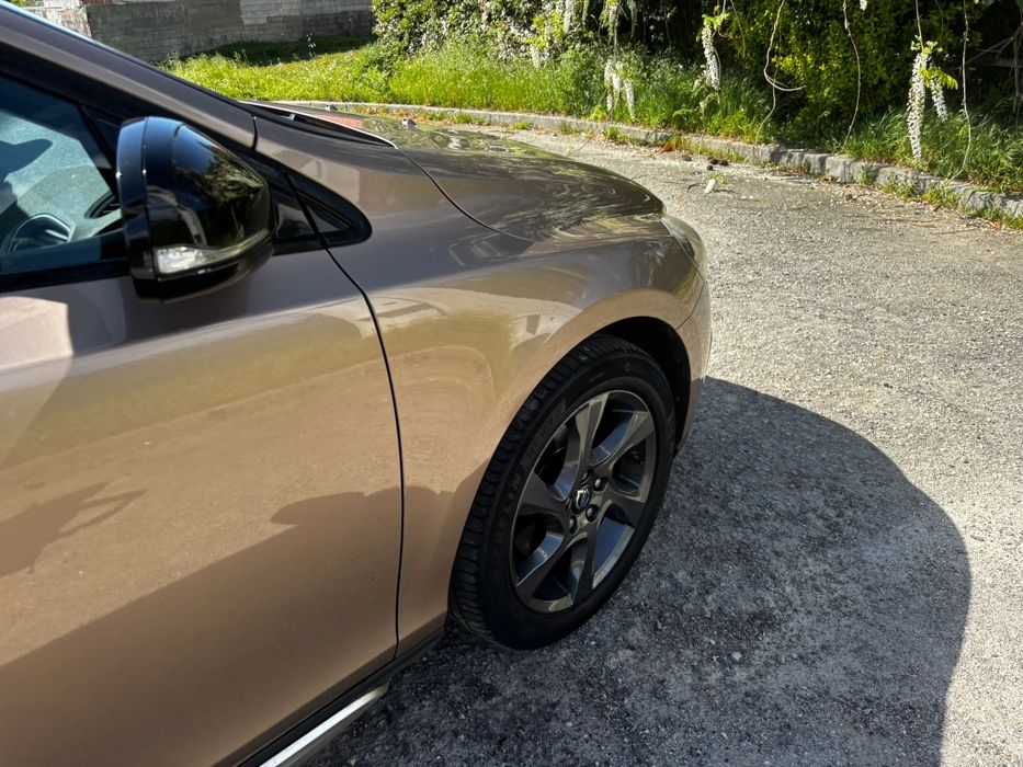 Volvo v40 D2 Cross Country