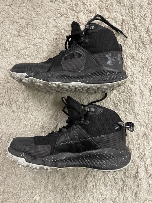 Кросівки чоловічі Under Armour Shoes Ua Charged Maven Trek, розмір 42