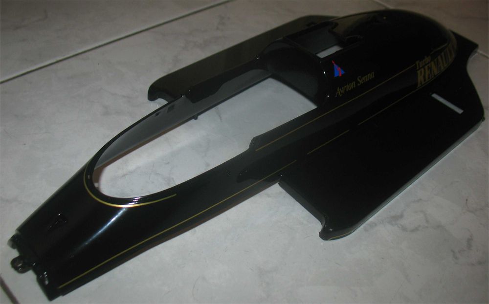 Ayrton Senna- Cobertura motor/chassis do Lotus Renault 97T -Escala 1/8