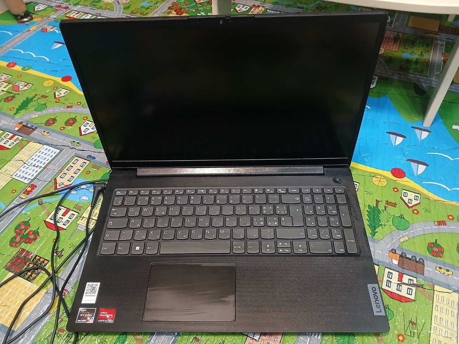 Ноутбук Lenovo V15 G2 15.6"/Ryzen 5 5500U/8GB/SSD 1TB+240GB/Vega