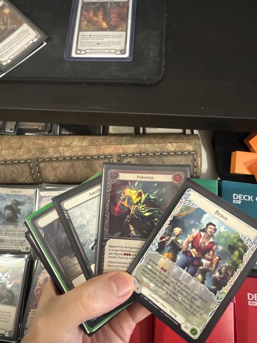 Set de cartas Flesh and Blood
