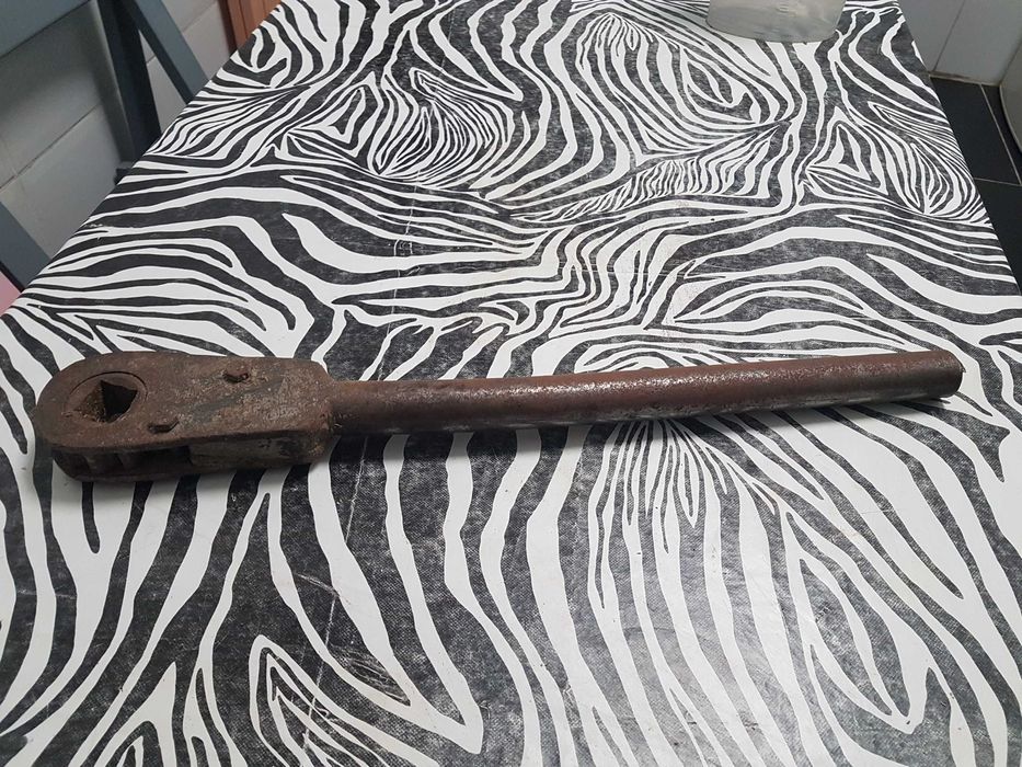 Chave roquete antiga para camiões