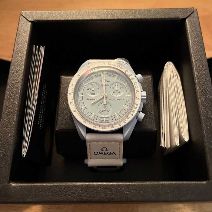 Omega x Swatch SO33L100 - Uranus z Diamentowym Logo