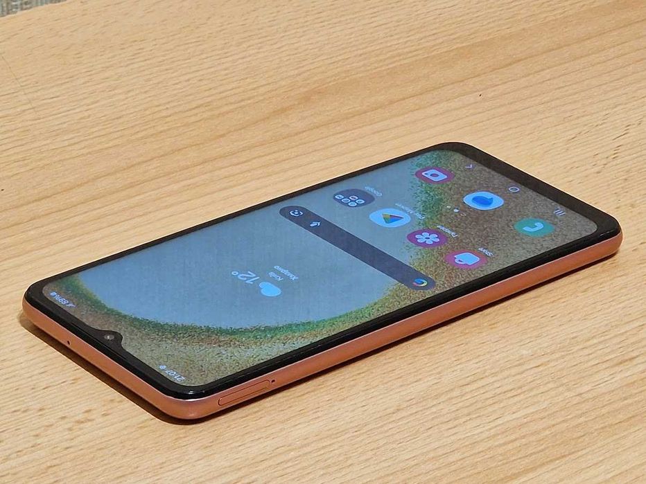 Смартфон Samsung Galaxy A04s 3/32GB Copper (SM-A047FZCUSEK) Оригінал