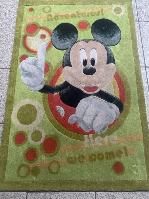 Tapete mickey mouse