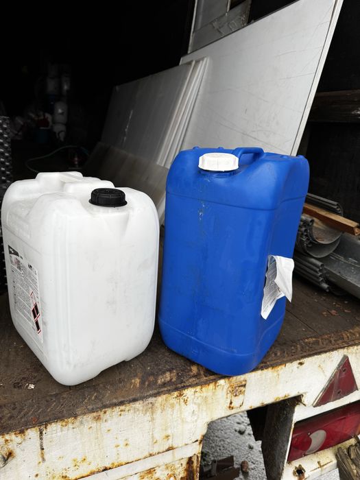 Bańki 20-25 litrów