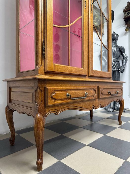 Вітрина дубова у стилі Людивика витрина дерево 3992