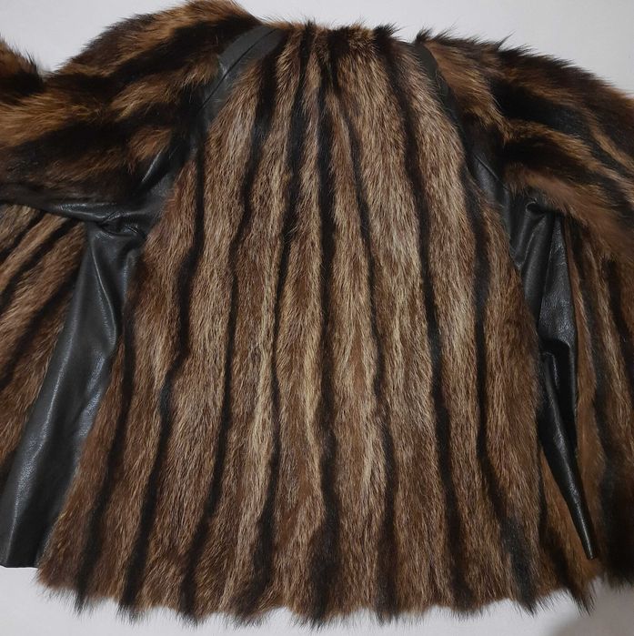 Spirito Di Artigiano новая женская шуба Италия