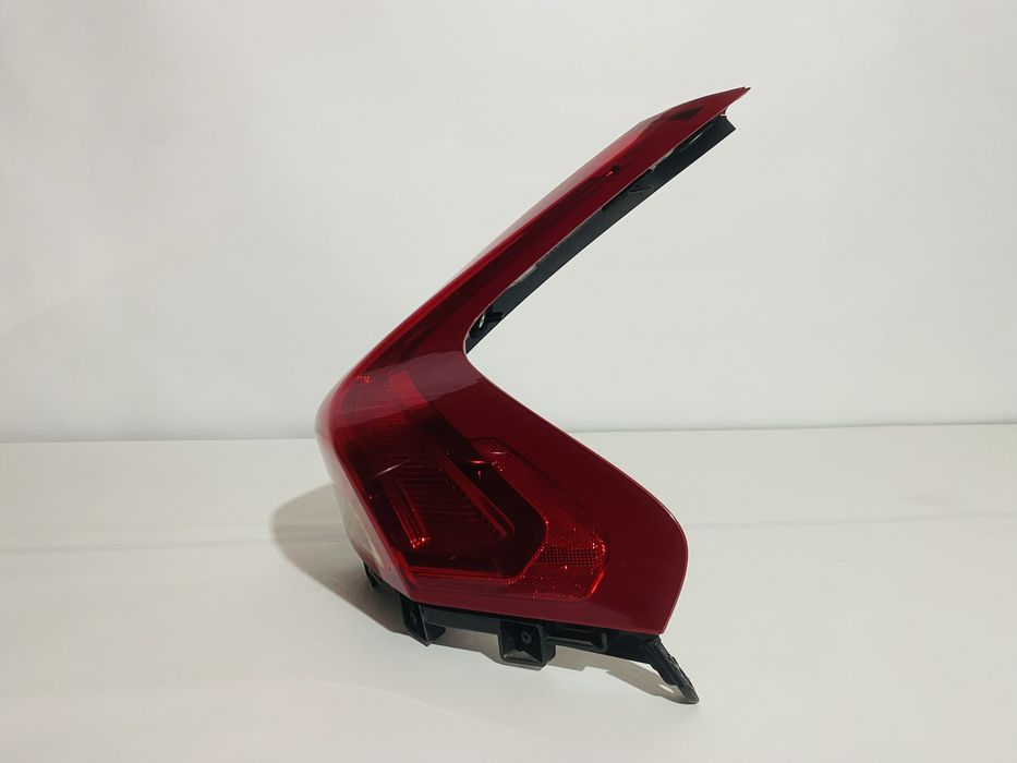 Farolim Traseiro Direito Volvo V40 / V40 Cross Country Original