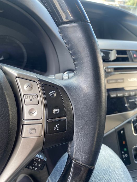 Лексус RX 350 автомобіль