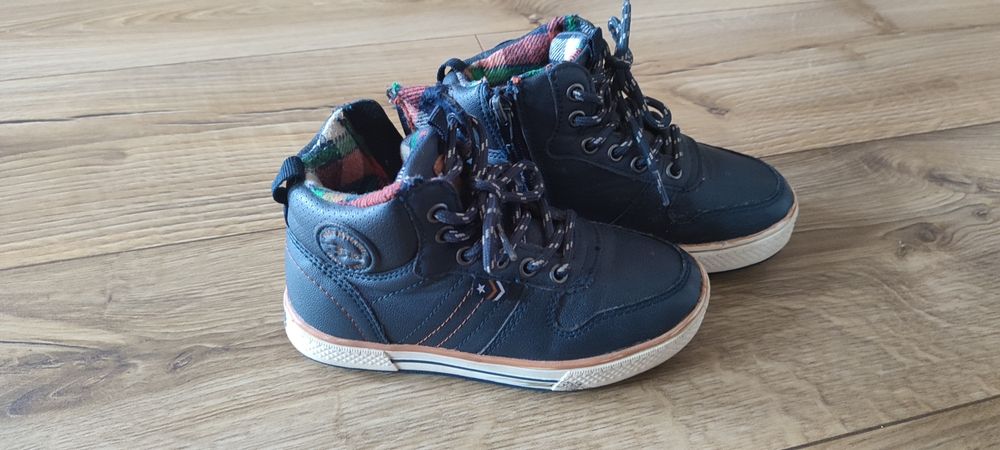Buty jesień zimowe chlopiece 29 ciepłe zamek