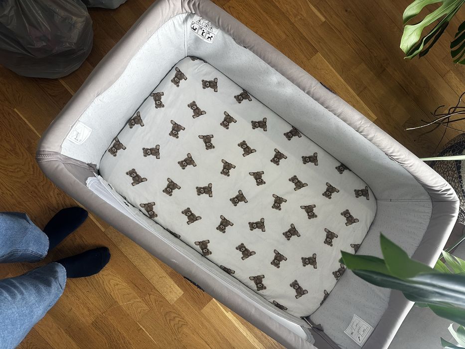 Дитяче приставне ліжечко