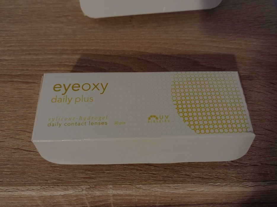 soczewki jednodniowe eyeoxy daily plus -4,50 LUB -4,25 [BC 8.6, DIA 14.0]