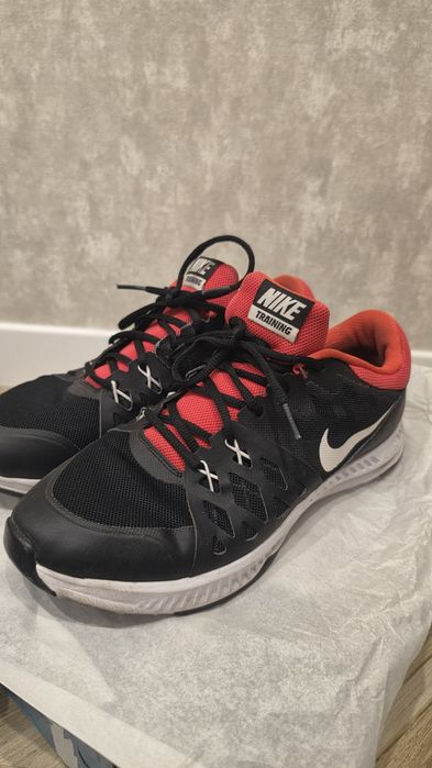 Nike Air Epic Speed TR II