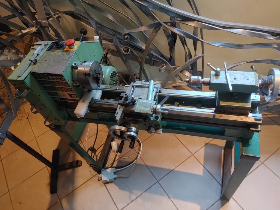 Tokarka hobbystyczna emco compact 8