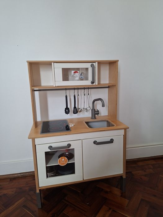 Brinquedos - cozinha IKEA para criança