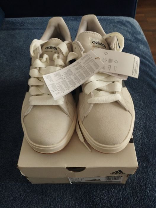Buty sportowe  Adidas