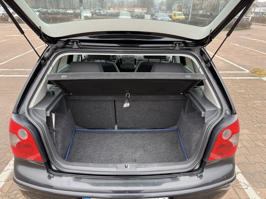 Volkswagen polo 1.2 2004рік