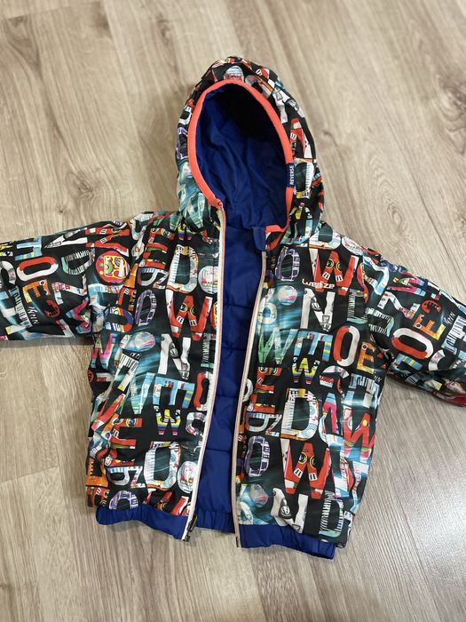 Курточка двохстороння на 98 р