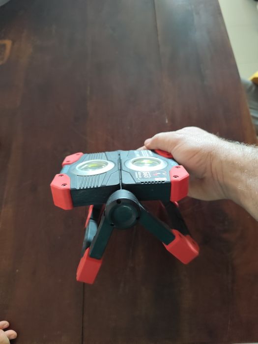 Multi-Option High-Intensity Light Projector64740936930306123