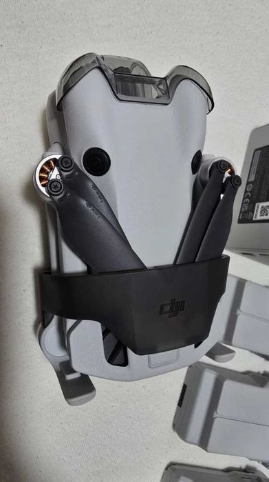 Dji mini 4 pro fly more combo(pouco uso)